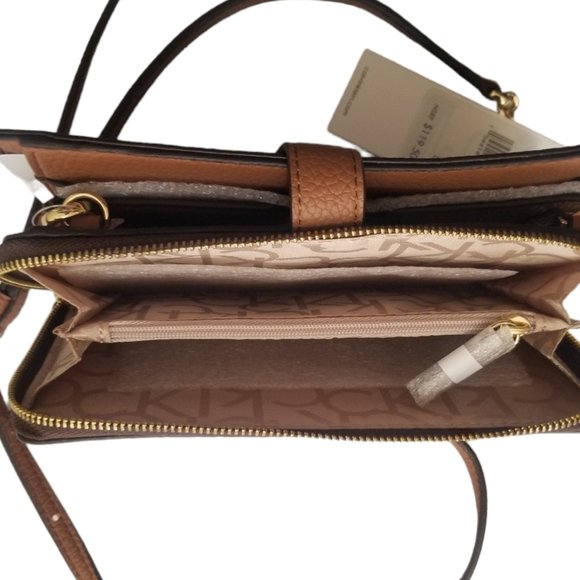 Calvin Klein Monogram‎ Logo Zip Top Swing Bag - Picture 4 of 6